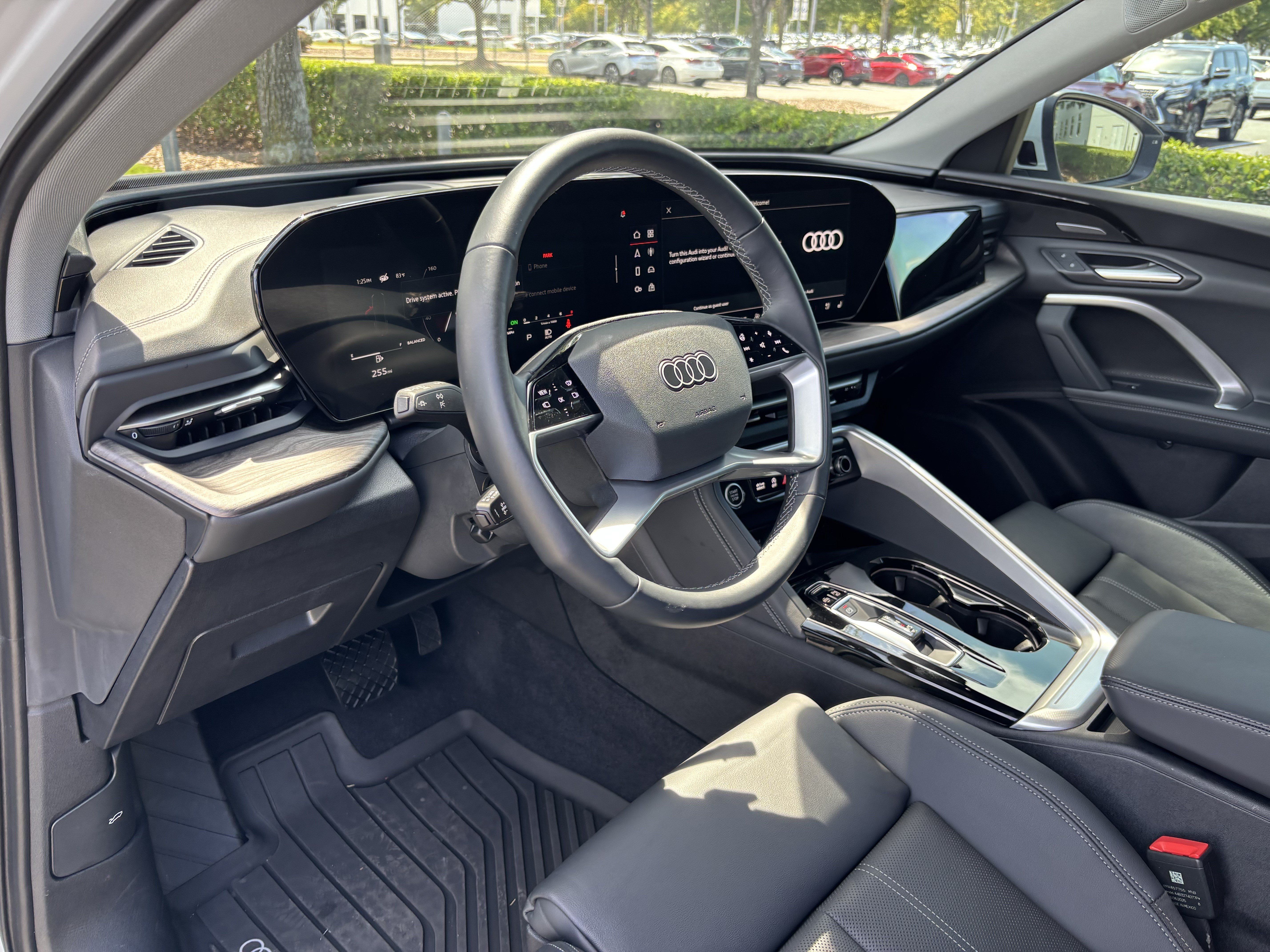 Certified 2025 Audi Q5 Premium AWD/4WD image 17