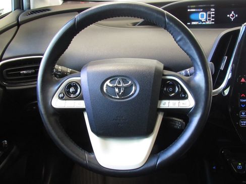 Certified 2019 Toyota Prius Prime Advanced w/ Carpet Mat Package FWD image 24