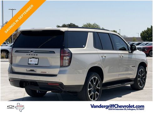 Used 2021 Chevrolet Tahoe RST w/ Luxury Package RWD image 4