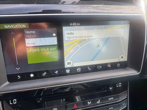 Used 2017 Jaguar XE R-Sport image 30