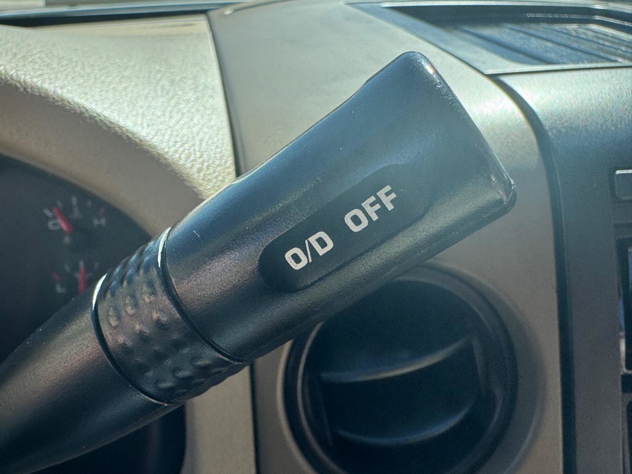 Used 2007 Ford F150 STX RWD image 40