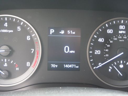 Used 2021 Hyundai Tucson Limited FWD image 19