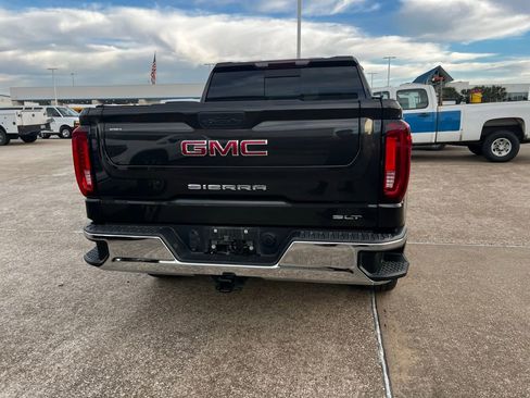 Used 2022 GMC Sierra 1500 SLT image 6
