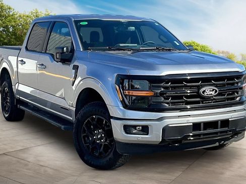 Used 2025 Ford F150 XLT w/ Equipment Group 302A MID AWD/4WD image 10