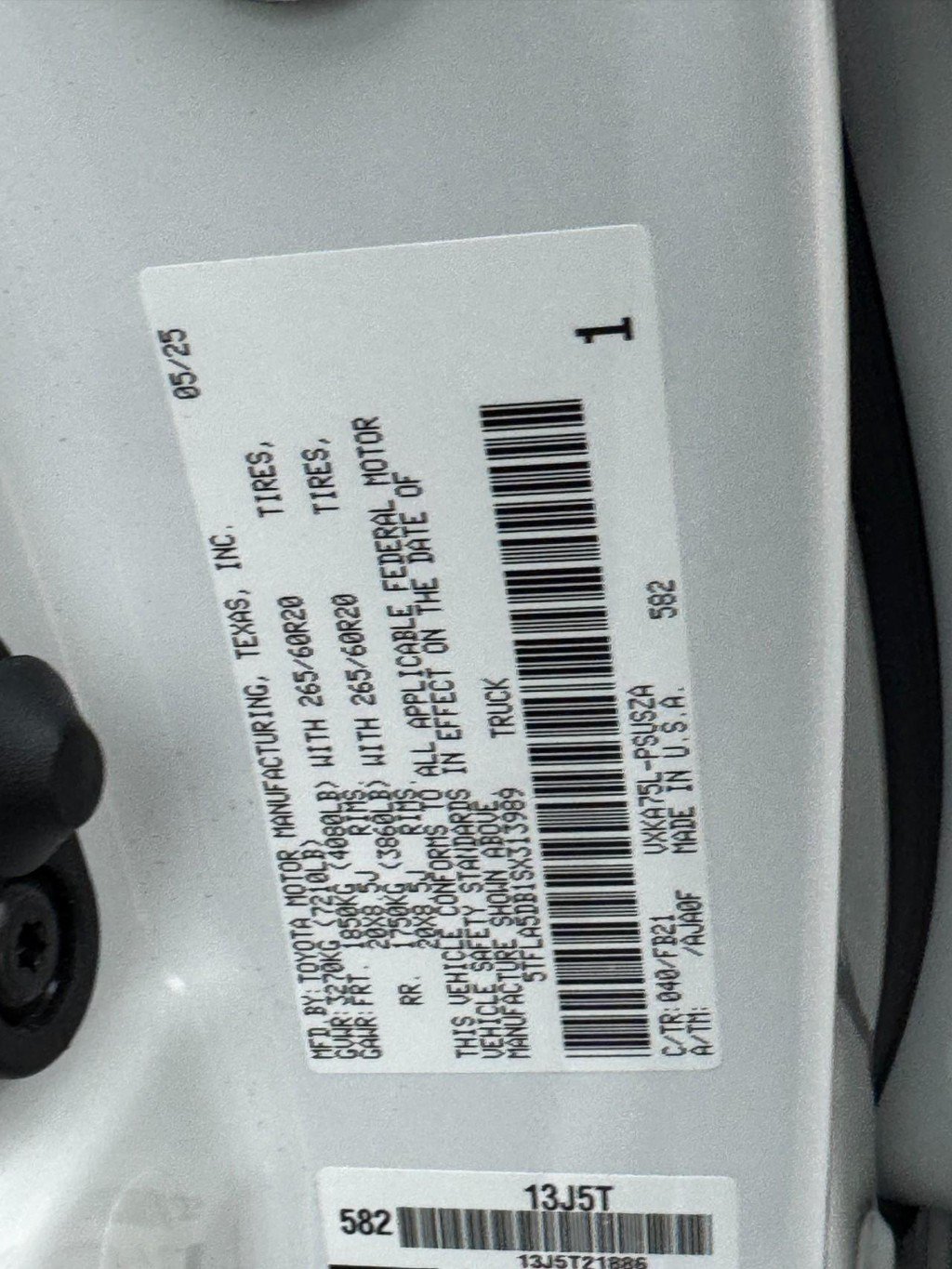 Used 2025 Toyota Tundra SR5 AWD/4WD image 25