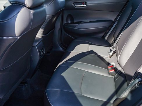 Certified 2023 Toyota Corolla Cross XLE w/ Convenience Package FWD image 22