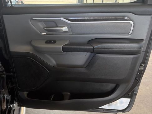 Used 2019 RAM 1500 Big Horn AWD/4WD image 23