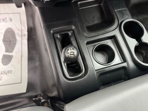 Used 2015 RAM 3500 Tradesman w/ Power & Remote Entry Group image 21