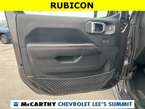 Used 2018 Jeep Wrangler Unlimited Rubicon w/ Dual Top Group image 22