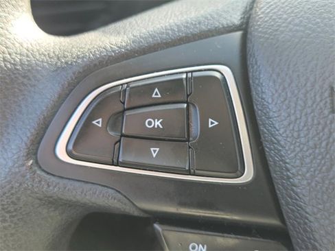 Used 2018 Ford Escape SE w/ SE Sync 3 Package image 21