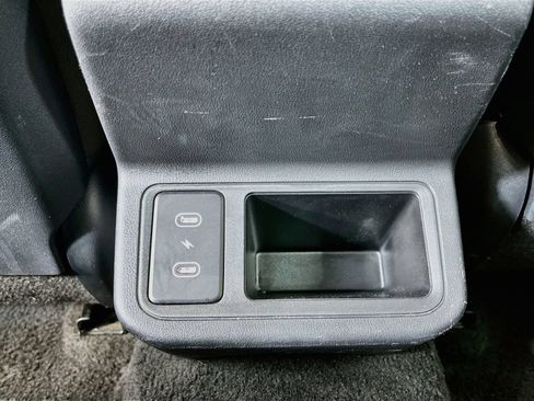 Used 2025 Kia K4 FWD image 32