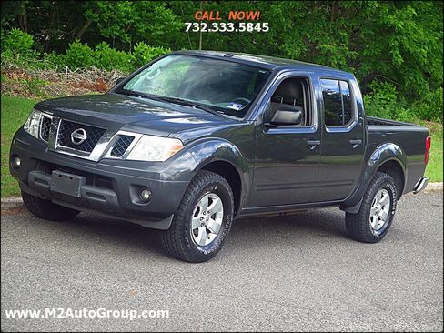 Used 2013 Nissan Frontier SV w/ SV Value Truck Pkg image 24