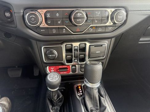 New 2026 Jeep Gladiator Mojave AWD/4WD image 8
