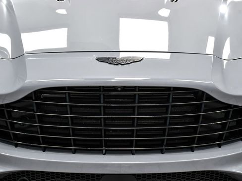 Used 2023 Aston Martin DBX AWD/4WD image 76