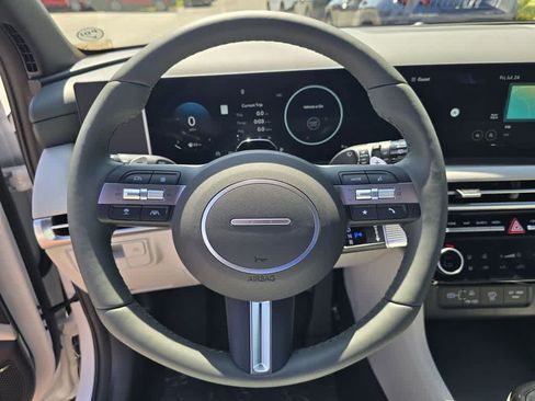 New 2026 Hyundai Tucson Limited FWD image 24