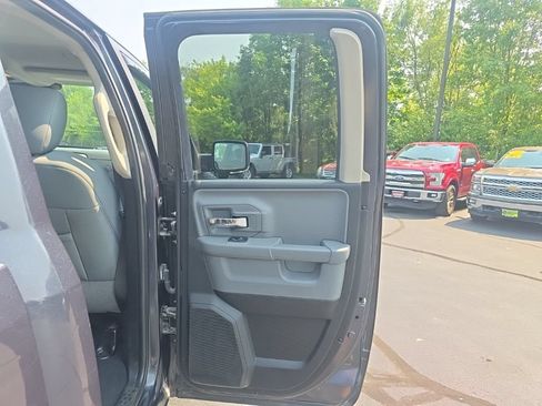 Used 2018 RAM 1500 Big Horn AWD/4WD image 29