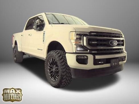 Used 2020 Ford F250 Platinum w/ FX4 Off-Road Package image 3