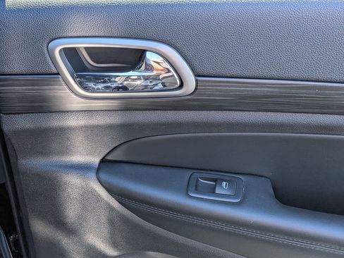 Certified 2022 Jeep Grand Cherokee Laredo E w/ Security & Convenience Group AWD/4WD image 31