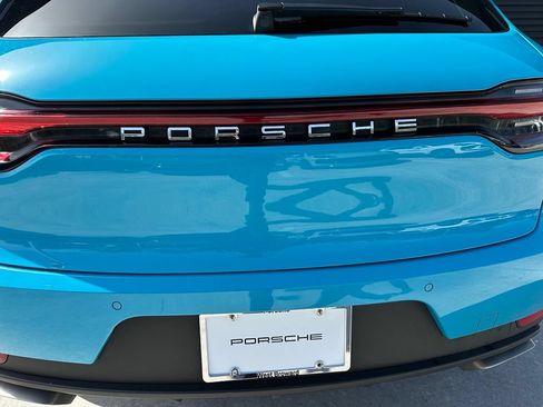 Certified 2020 Porsche Macan AWD/4WD image 15