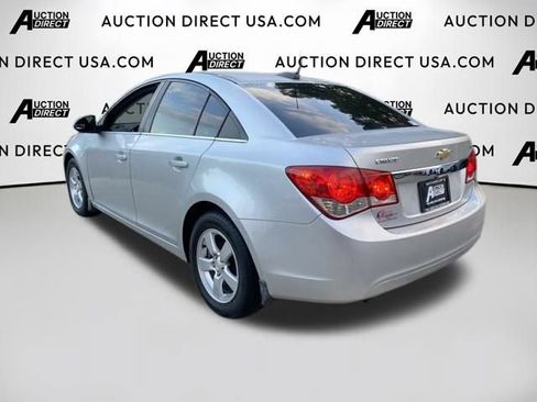 Used 2015 Chevrolet Cruze LT w/ Technology Package FWD image 21