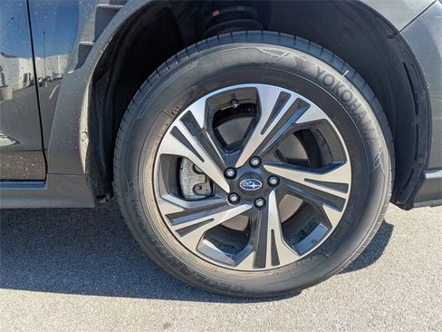 Used 2024 Subaru Crosstrek 2.0i Premium image 11