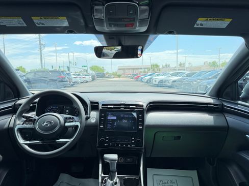 Certified 2024 Hyundai Santa Cruz SEL FWD image 20