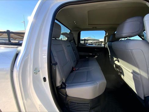 Used 2023 Toyota Tundra Limited image 18