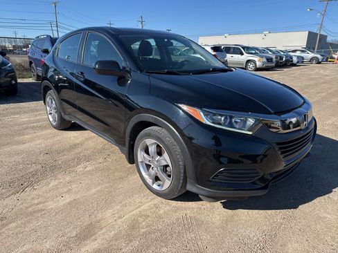 Used 2019 Honda HR-V LX image 4