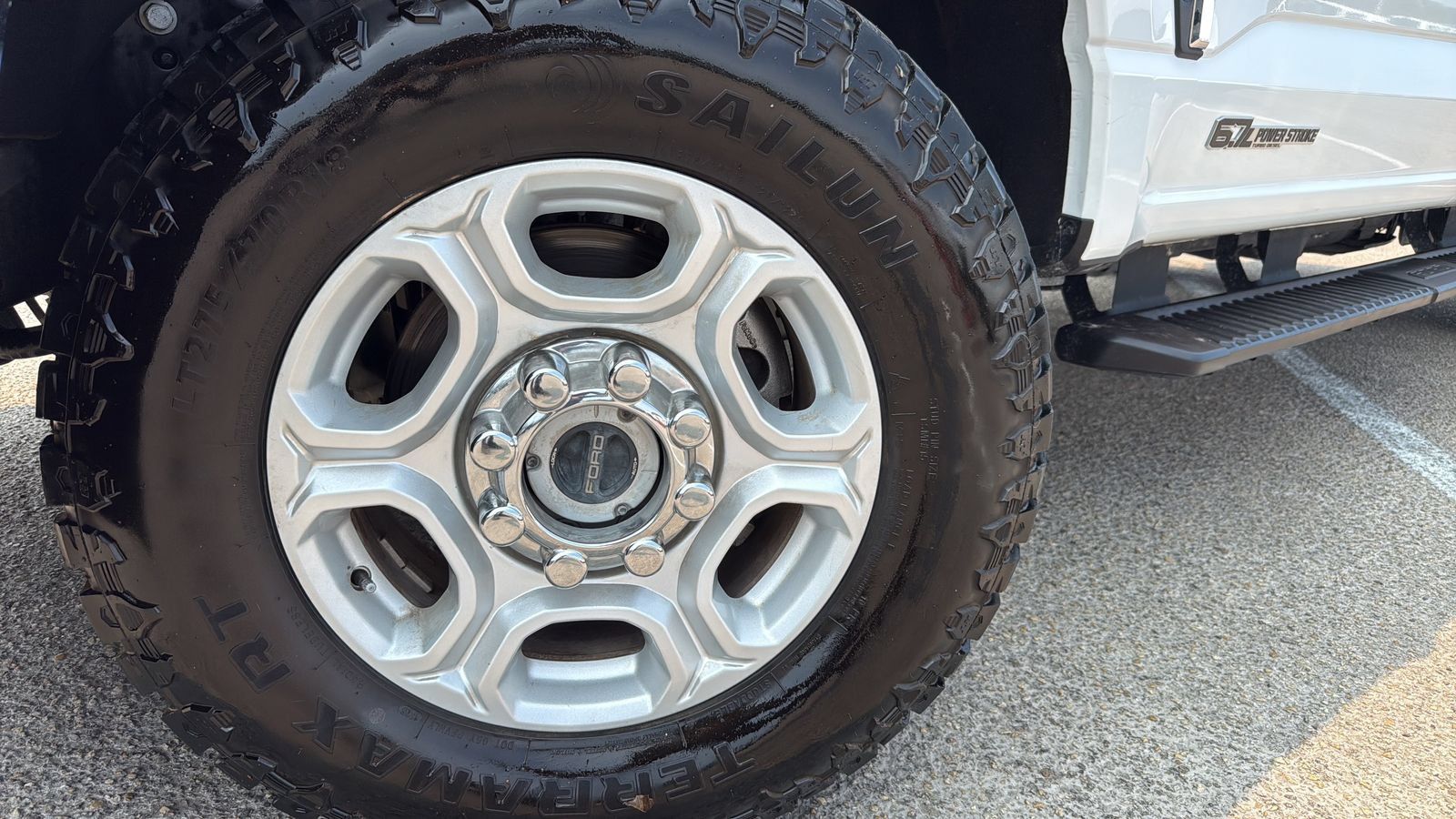 Used 2025 Ford F250 XLT w/ FX4 Off-Road Package AWD/4WD image 27