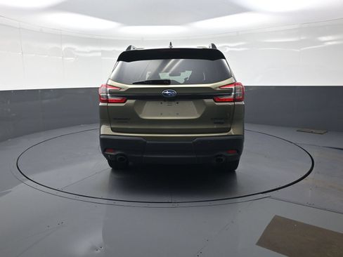 Used 2023 Subaru Ascent Onyx Edition AWD/4WD image 4
