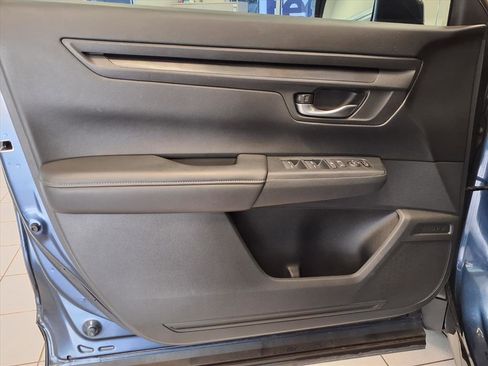 Used 2024 Honda CR-V LX image 19