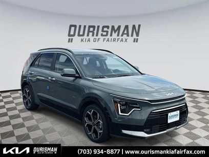 New 2025 Kia Niro SX Touring