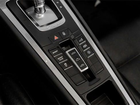 Used 2013 Porsche 911 Carrera image 31
