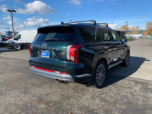 Used 2023 Hyundai Palisade Calligraphy image 9