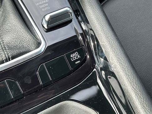 New 2026 Jeep Compass Limited image 41