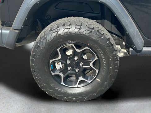 Used 2022 Jeep Wrangler Unlimited Rubicon 4xe image 14