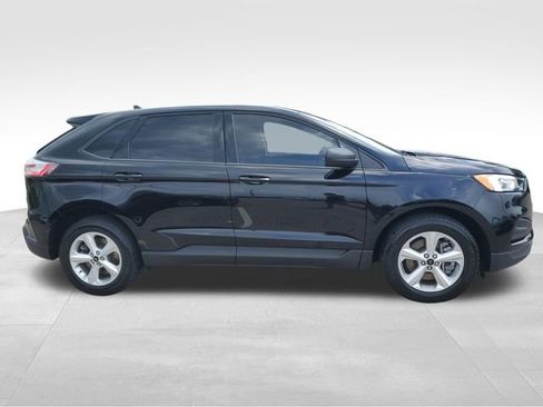 Used 2024 Ford Edge SE AWD/4WD image 3