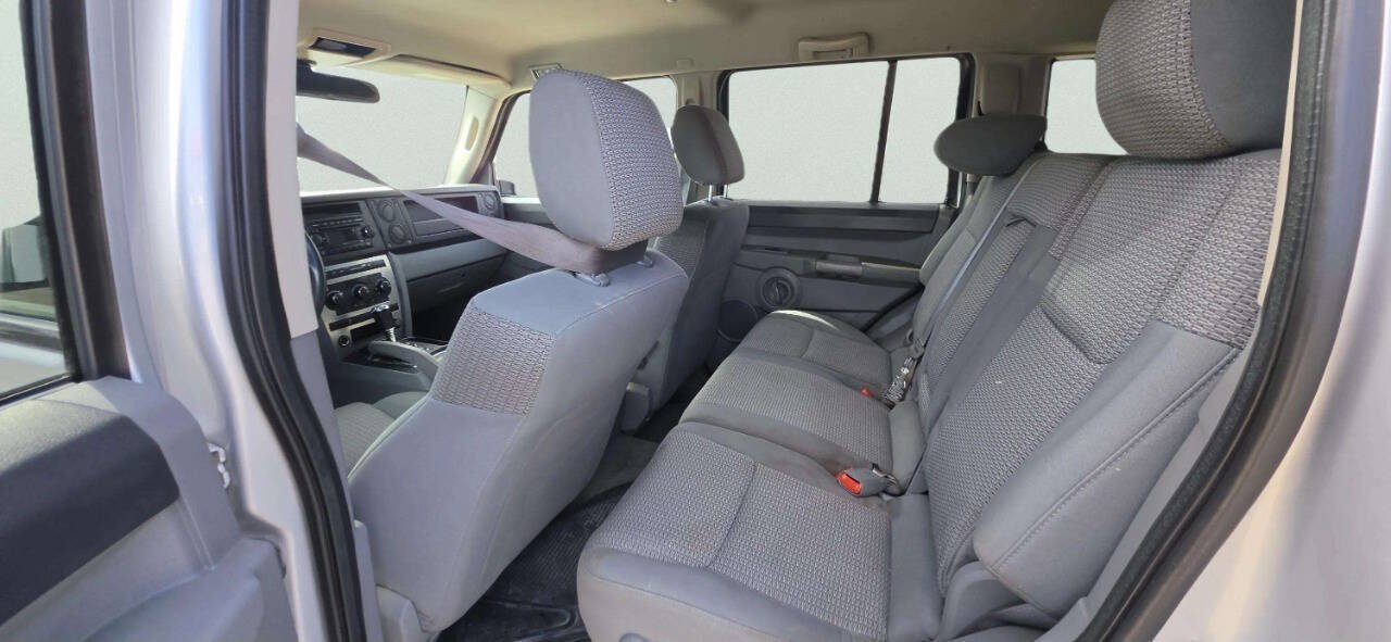 Used 2006 Jeep Commander 4WD image 7