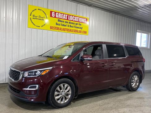 Used 2019 Kia Sedona LX FWD image 1