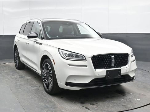 Used 2021 Lincoln Corsair Reserve w/ Equipment Group 201A image 6