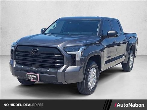 Used 2024 Toyota Tundra SR5 w/ SR5 Convenience Package AWD/4WD image 1