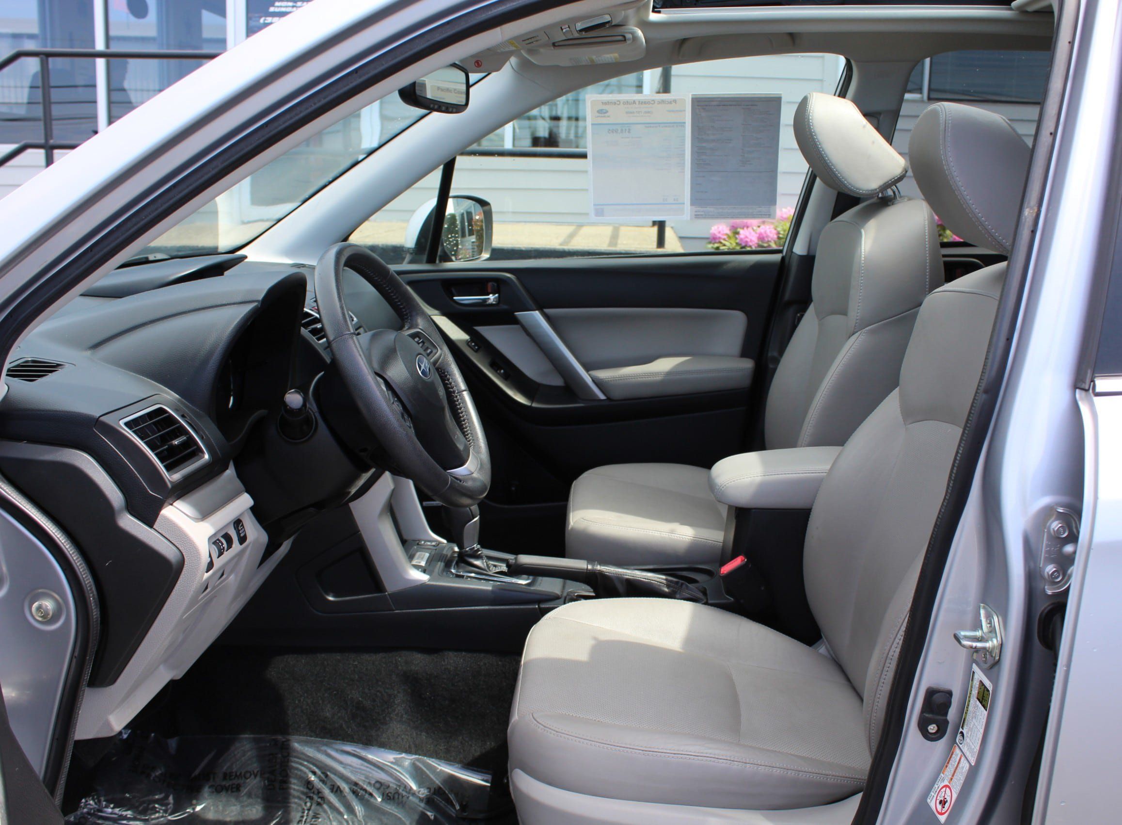 Used 2016 Subaru Forester 2.5i Touring w/ Eyesight & Navigation System AWD/4WD image 12
