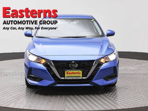 Used 2023 Nissan Sentra SV FWD image 2