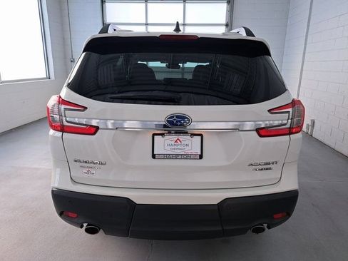 Used 2023 Subaru Ascent Limited AWD/4WD image 7
