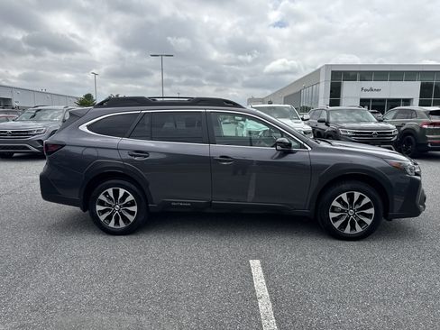 Certified 2025 Subaru Outback Limited AWD/4WD image 36