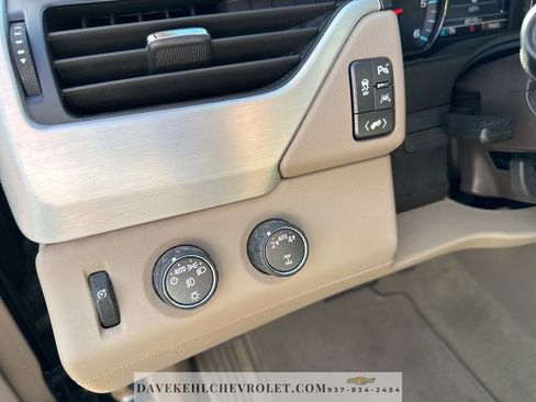 Used 2018 GMC Yukon SLT image 13