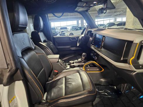 Used 2022 Ford Bronco Badlands image 37