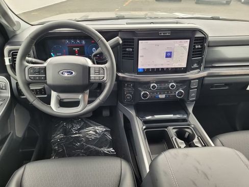 New 2026 Ford F250 Lariat w/ FX4 Off-Road Package AWD/4WD image 7
