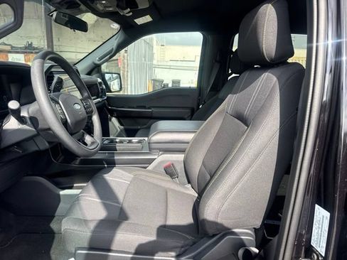 Used 2025 Ford F150 STX w/ Equipment Group 200A RWD image 9