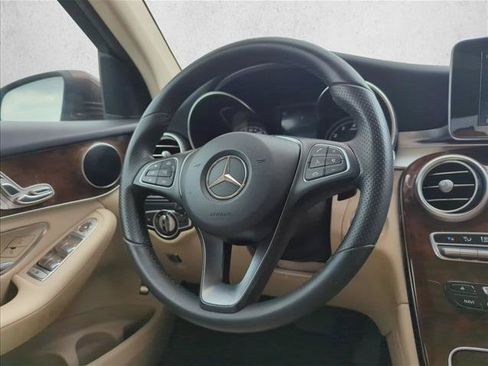 Used 2017 Mercedes-Benz GLC 300 image 28
